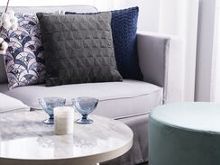 Koristetyyny puuvilla harmaa kohokuvioitu 40 x 40 cm 2 kpl LALAM Koristetyyny puuvilla harmaa kohokuvioitu 40 x 40 cm 2 kpl LALAM