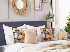 Koristetyyny monivärinen 45 x 45 cm 2 kpl LAGURUS