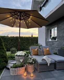 Aurinkovarjo hiekanruskea ⌀ 270 cm TOSCANA Aurinkovarjo hiekanruskea ⌀ 270 cm TOSCANA