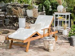 Aurinkotuoli akasiapuu vaalea puu/luonnonvalkoinen JAVA Aurinkotuoli akasiapuu vaalea puu/luonnonvalkoinen JAVA