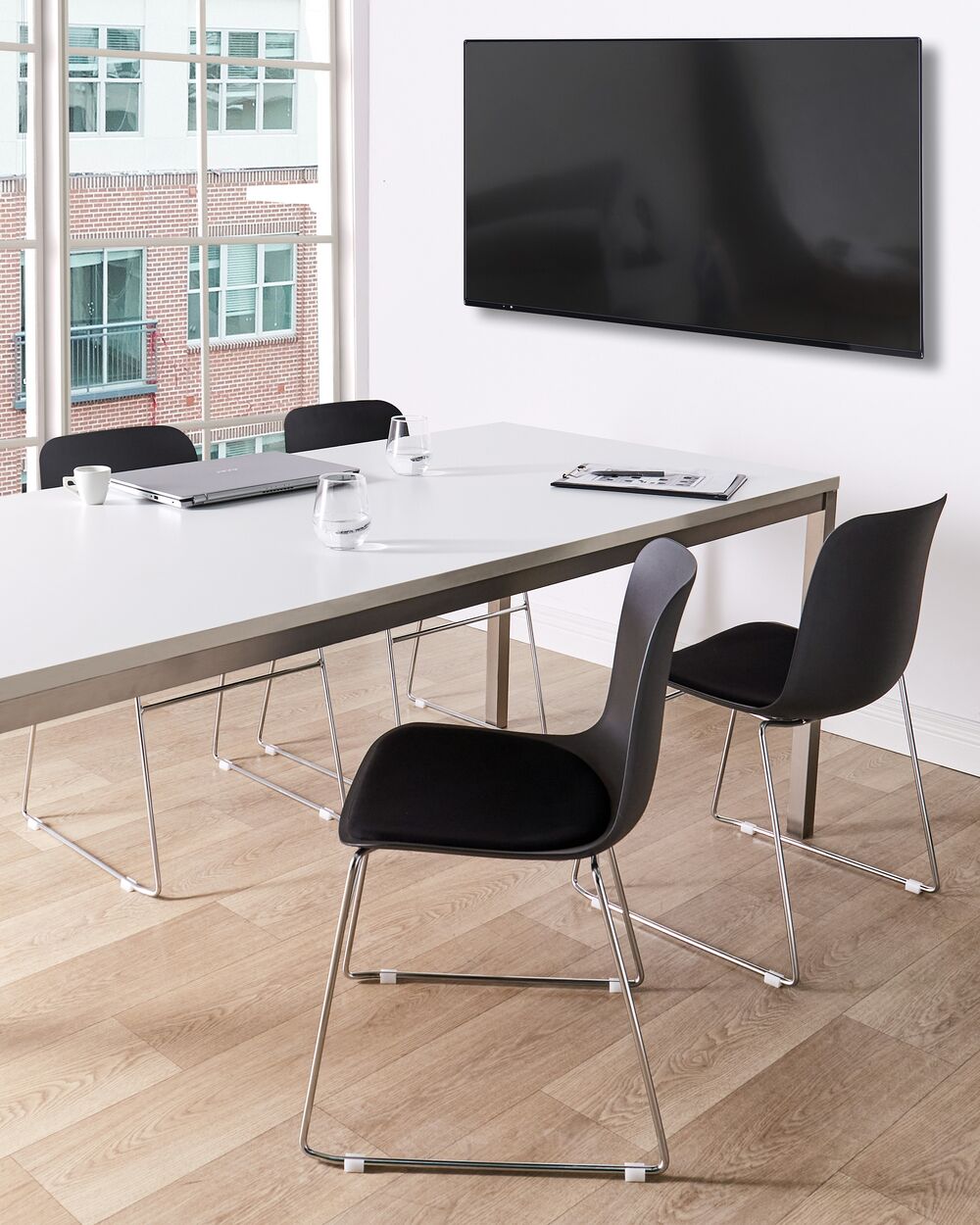 Plastic chair shop lowest price online