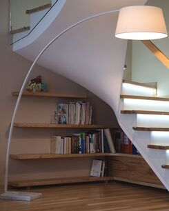 Lattiavalaisin kaareva metalli valkoinen BENUE