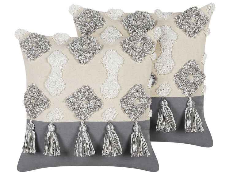 Set of 2 Tufted Cotton Cushions with Tassels 45 x 45 cm Beige and Grey ALOCASIA_835151