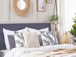 Koristetyyny sametti valkoinen/musta 45 x 45 cm 2 kpl CUPHEA Koristetyyny sametti valkoinen/musta 45 x 45 cm 2 kpl CUPHEA