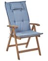 Conjunto 6 cadeiras de jardim em madeira escura de acácia com almofadas azuis AMANTEA_879777