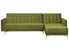 Canapé d'angle 4 places côté gauche en velours vert avec ottoman ABERDEEN_882347