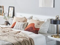 Monivärinen kangas koristetyyny 45 x 45 cm 2 kpl FESTUCA Monivärinen kangas koristetyyny 45 x 45 cm 2 kpl FESTUCA