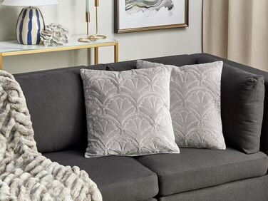 Set of 2 Embossed Velvet Cushion 45 x 45 cm Grey GLORIOSA