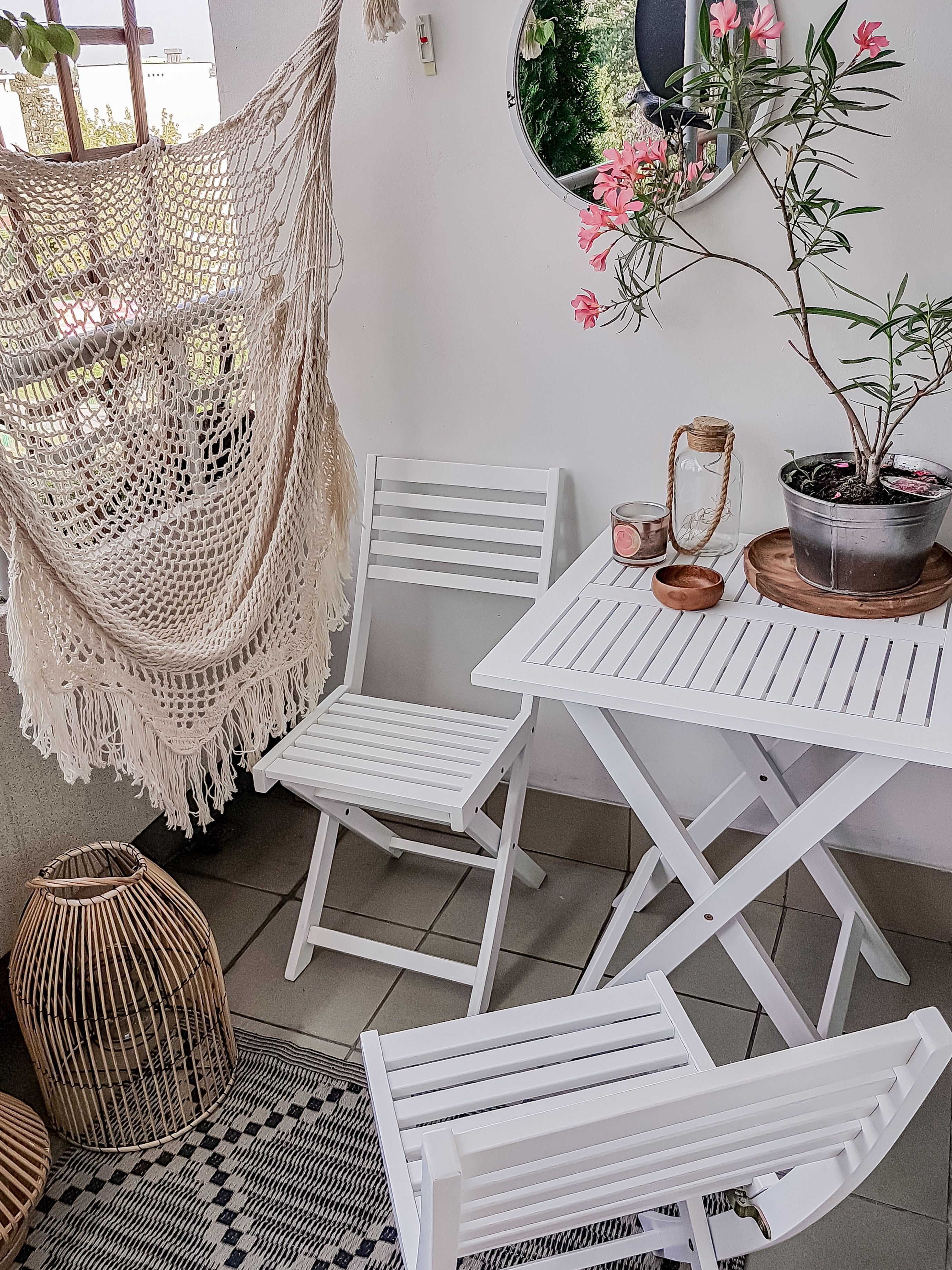 balcony height patio bistro sets on Outdoor Bistro Set Folding Table And 2 Chairs Trevor White