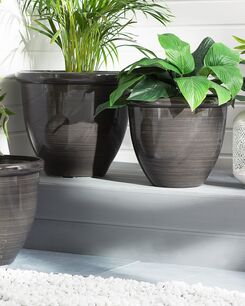 Kukkaruukku tummanruskea ⌀ 40 cm TESALIA Kukkaruukku tummanruskea ⌀ 40 cm TESALIA