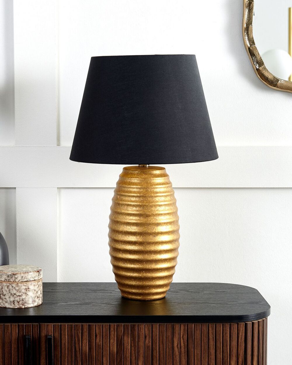 Bedside Lamp Gold EBRO Beliani.co.uk