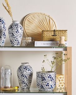 Kukkamaljakko kivitavara valkoinen/laivastonsininen 22 cm MALLIA