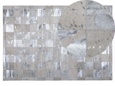 Dywan patchwork skórzany 140 x 200 cm beżowo-srebrny YAZIR