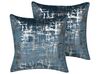 2 welurowe poduszki dekoracyjne w geometryczny wzór 45 x 45 cm niebieskie GARDENIA_769105