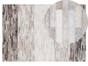 Hnědošedý kožený koberec 140 x 200 cm SINNELI