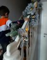 Zasnežená vianočná girlanda s LED svetlami 270 cm biela WHITEHORN_895638