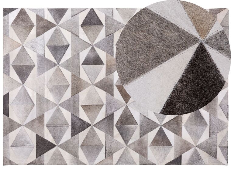 Kožený koberec 160 x 230 cm sivý ALAKA_688237