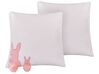 2 bawełniane poduszki dekoracyjne z motywem królika 45 x 45 cm białe PHLOX_798589