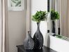 Dekoratívna kameninová váza 25 cm čierna THAPSUS_857666