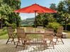 Set da giardino con 6 sedie legno di acacia scuro e ombrellone rosso AMANTEA_880143