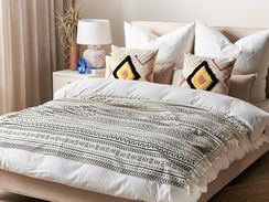 Huopa puuvilla valkoinen/musta 130 x 180 cm PANVEL Huopa puuvilla valkoinen/musta 130 x 180 cm PANVEL