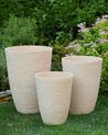 Conjunto de 2 vasos para plantas em pedra creme 51 x 51 x 71 cm CAMIA_841578