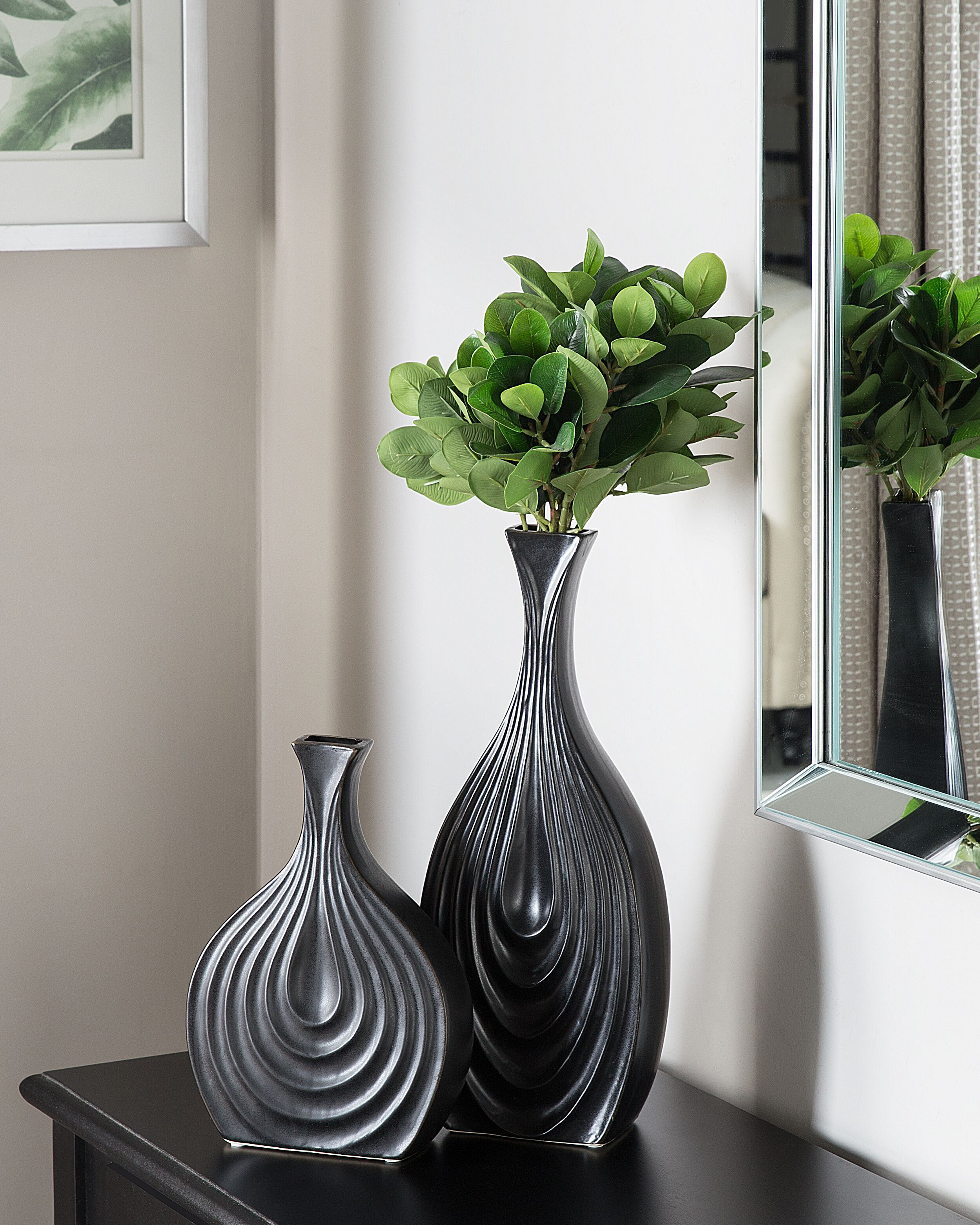 Dekorativ vase 25 cm svart THAPSUS_857666