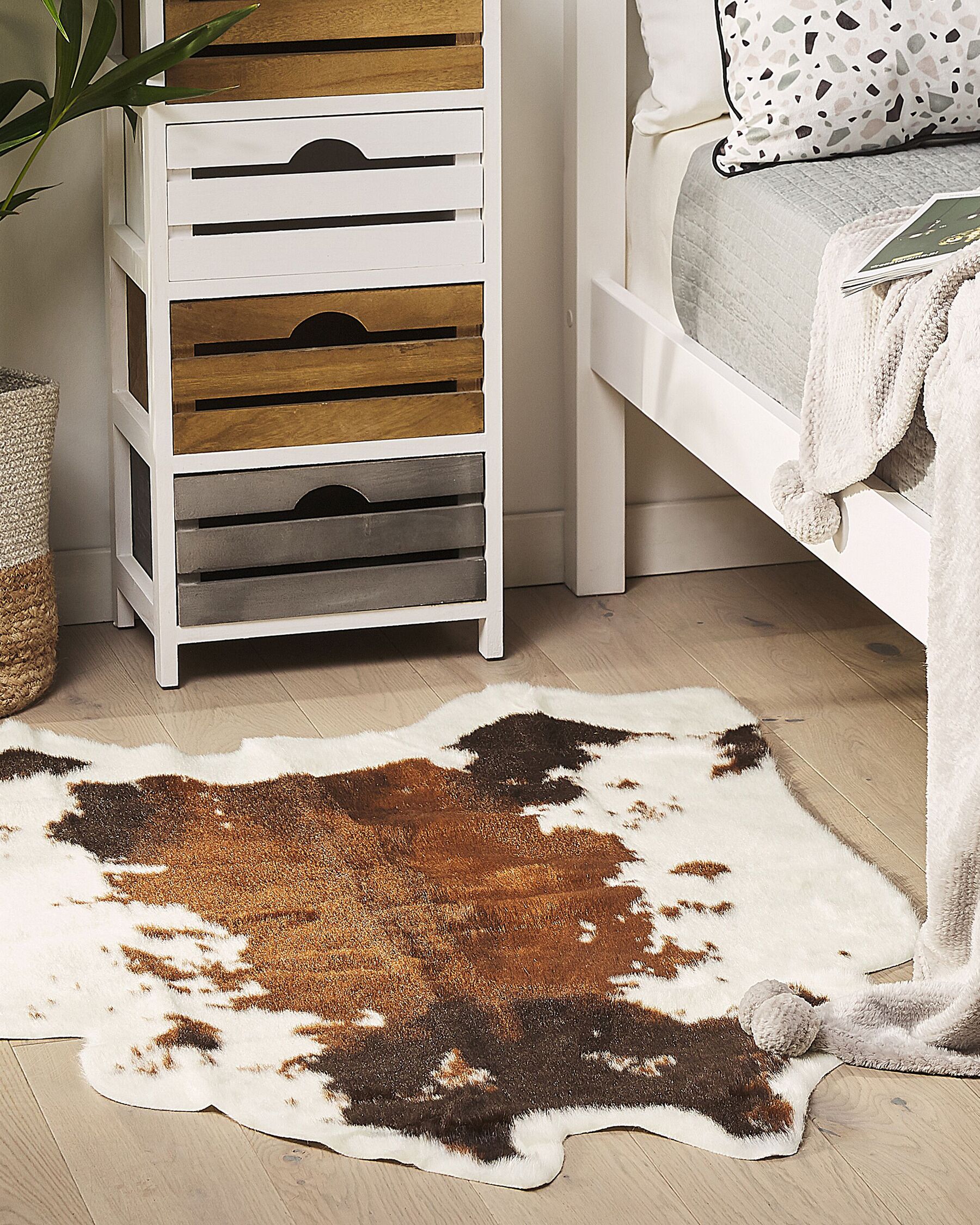 Faux Cowhide Area Rug Brown 60 x 90 cm NAMBUNG Beliani.co.uk