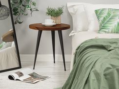 Sivupöytä tiikki tumma puu/musta DETAH