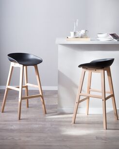 Baarituoli muovi musta 2 kpl MICCO Baarituoli muovi musta 2 kpl MICCO