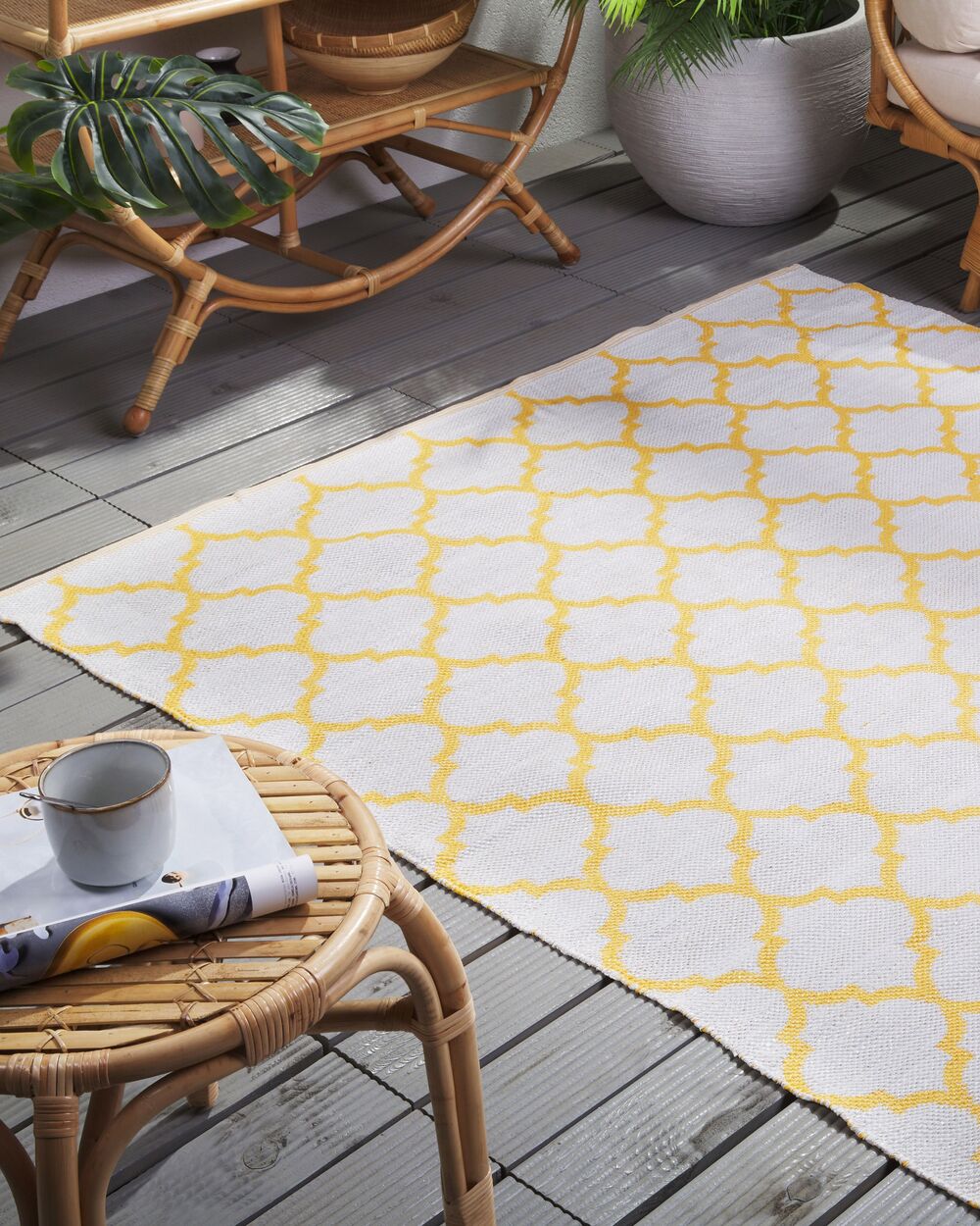 Outdoor Teppich gelb 160 x 230 cm marokkanisches Muster zweiseitig Kurzflor  AKSU 