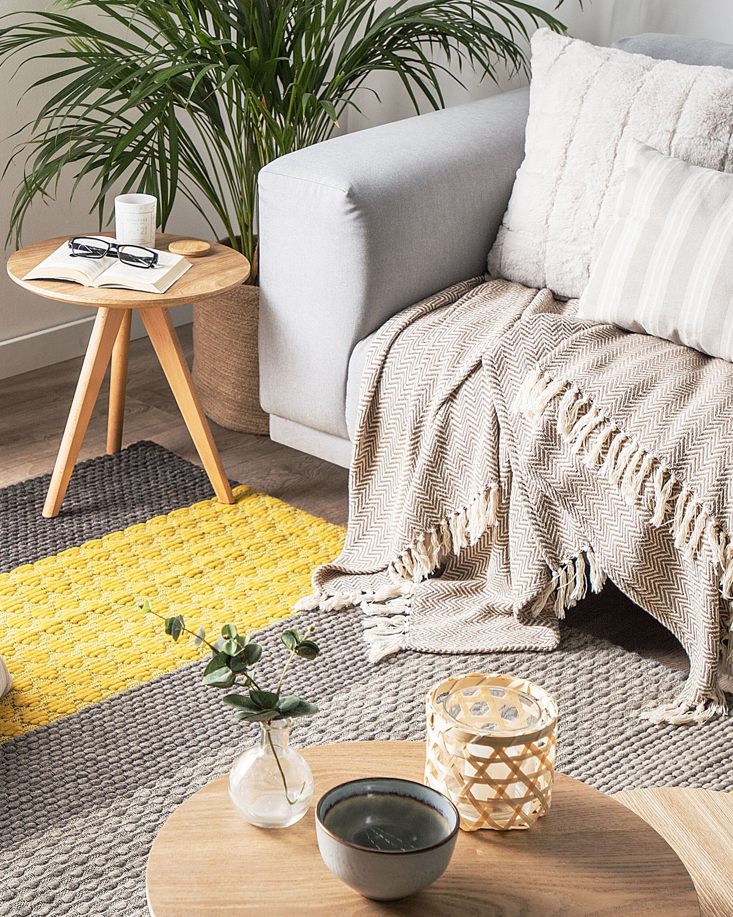 Tapete 140 x 200 cm em lã amarelo e cinzento AKKAYA