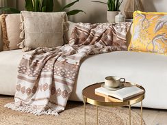 Huopa puuvilla beige/ruskea 130 x 180 cm JORHAT Huopa puuvilla beige/ruskea 130 x 180 cm JORHAT