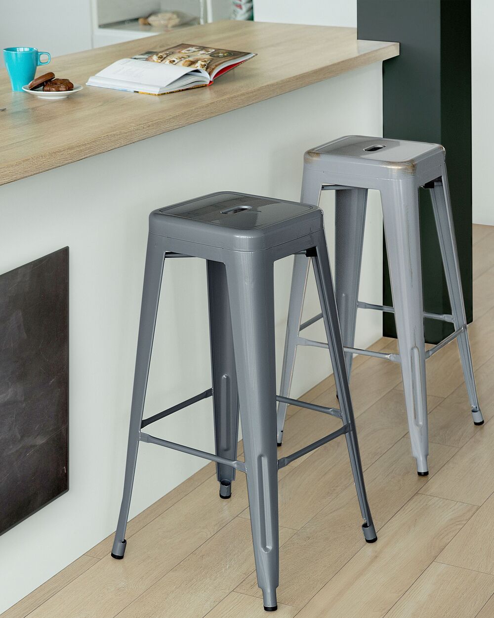 Set of 2 Steel Stools 76 cm Grey CABRILLO Beliani
