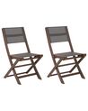 Conjunto de 2 sillas de jardín de madera de acacia oscura/gris CESANA_868548