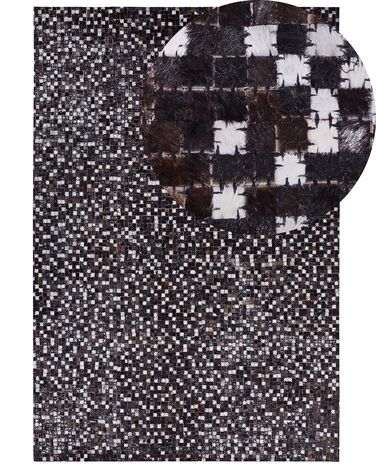 Teppich Kuhfell braun / silber 160 x 230 cm geometrisches Muster Kurzflor AKKESE