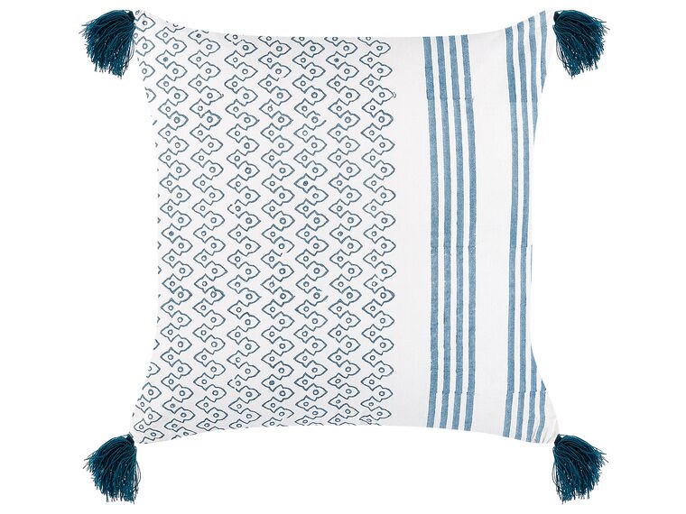 Coussin en coton blanc et bleu à pompons 45 x 45 cm TILIA_843284