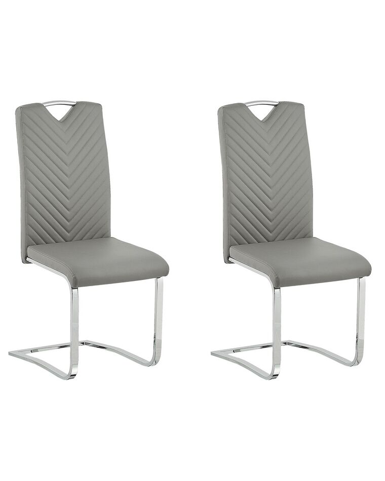 	Conjunto de 2 sillas de comedor de piel sintética gris claro/plateado PICKNES_790019