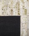 Kožený koberec 160 x 230 cm béžová/zlatá TOKUL_787214
