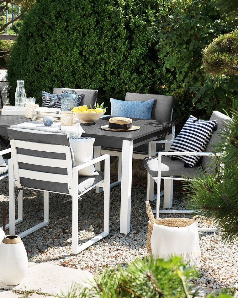 Beliani Set 2 Sedie Da Giardino In Alluminio Grigio Scuro Con Cuscini - Design Industriale, Impilabili, Portata 130kg - 2