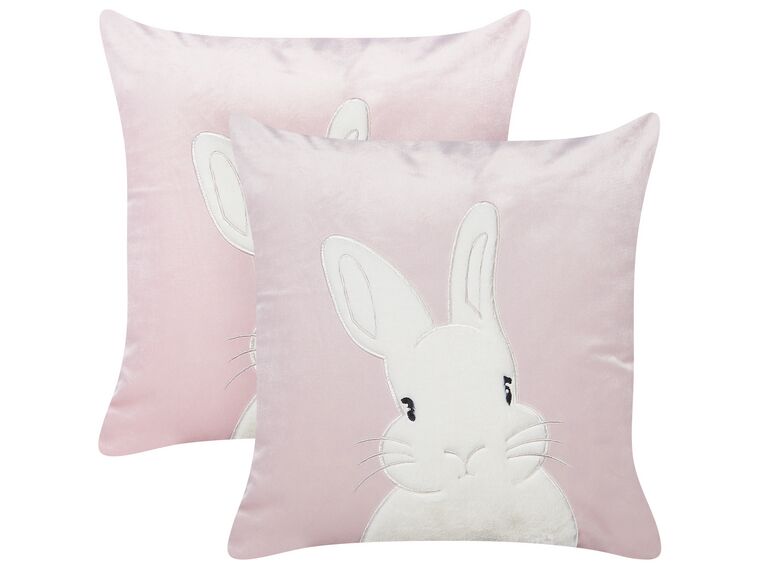 Conjunto de 2 almofadas decorativas com padrão de coelhos bordado em veludo rosa 45 x 45 cm IBERIS_901963