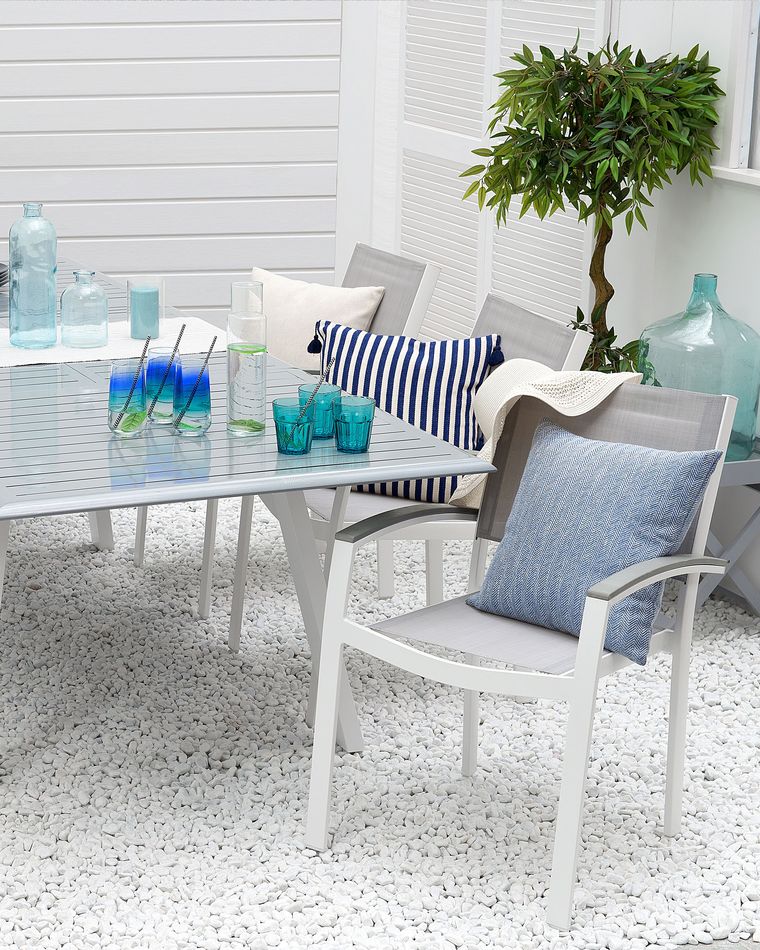 Oviala Set 2 Sedie Da Giardino NICE In Alluminio E Textilene Grigio – Leggere, Impilabili E Resistenti Alle Intemperie, 90x55x57 Cm