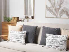 Koristetyyny 2 kpl 30 x 50 cm mustavalkoinen SCHEFFLERA Koristetyyny 2 kpl 30 x 50 cm mustavalkoinen SCHEFFLERA