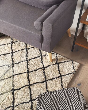 Area Rug 160 x 230 cm Beige and Black MIDYAT