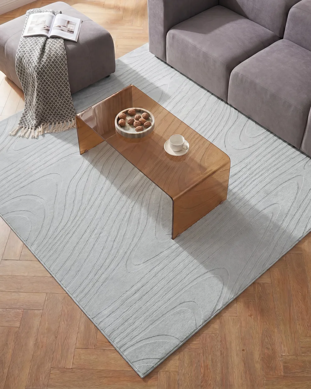 Faux Fur Rug ONTAKE Light Grey 160 x 160 cm - Beliani.ro