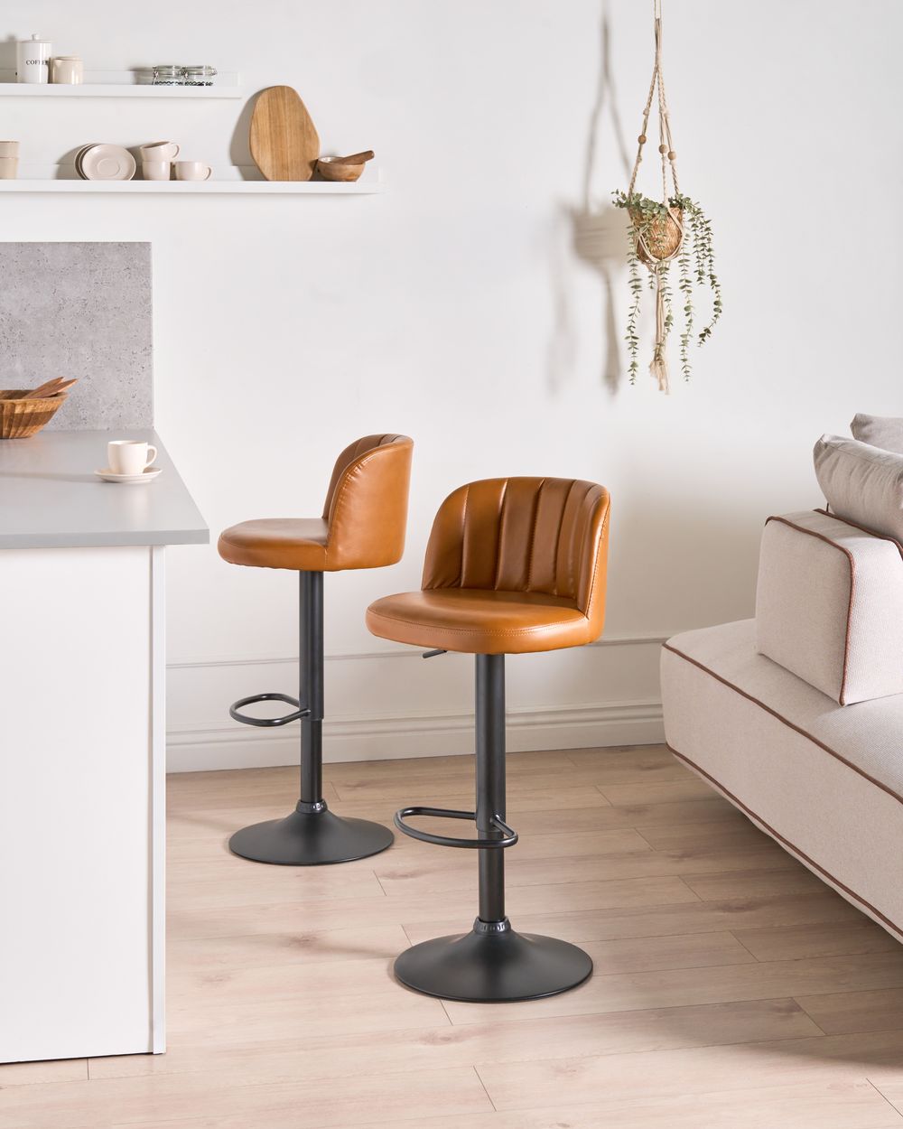 Set of 2 Bar Stools VLORE Swivel Faux Leather Brown