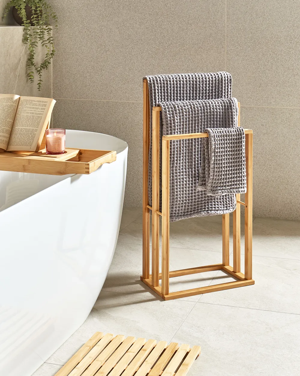 Types of Bathroom Towel Ladders: Stylish & Space-Saving Ideas
