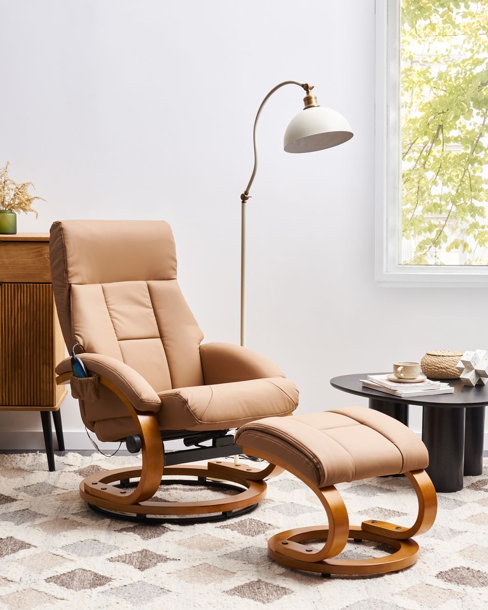 Massage Chair FORCE with Footstool Faux Leather Sand Beige Beliani.cz