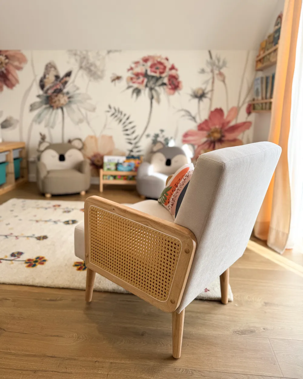 Poltrona HOJBY Tessuto Beige chiaro_1036050