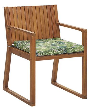 Záhradná jedálenská stolička z akáciového dreva s podsedákom s listovým vzorom zelená SASSARI